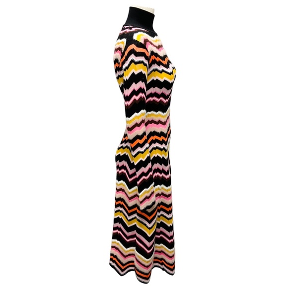 MISSONI BLACK / PINK MULTI 2024 CHEVRON ZIG ZAG KNIT DRESS - Picture 2 of 5